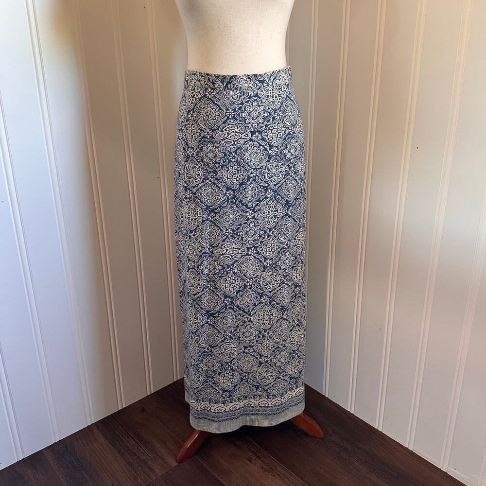 Vintage 90s/Y2K Blue Maxi Skirt is a size L